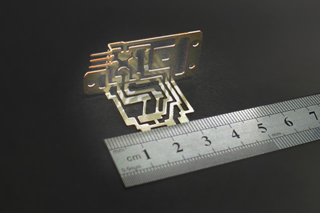 精密五金沖壓件加工技術創新與行業應用深度解析